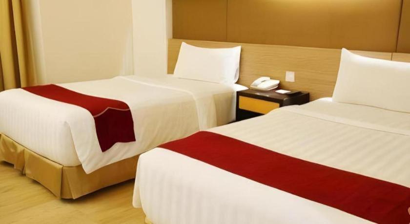 Grand Basko Hotel Padang  Exterior foto